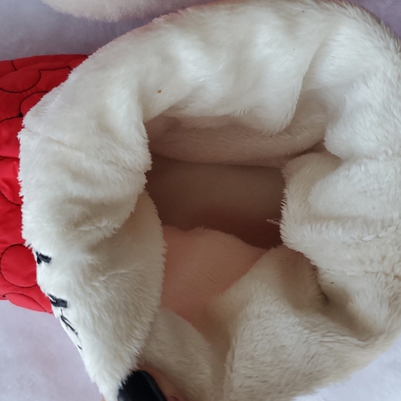 NWOT MICKEY SLIPPERS - Picture 8 of 11
